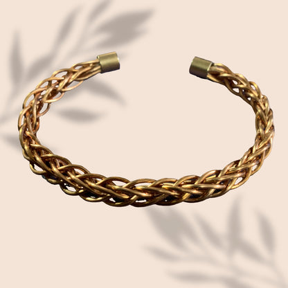 Solid Copper Cuff Bracelet - square knot image 0